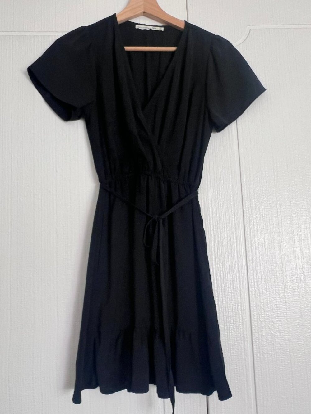 Abercrombie & Fitch Flutter Sleeve Mini Dress Black XS